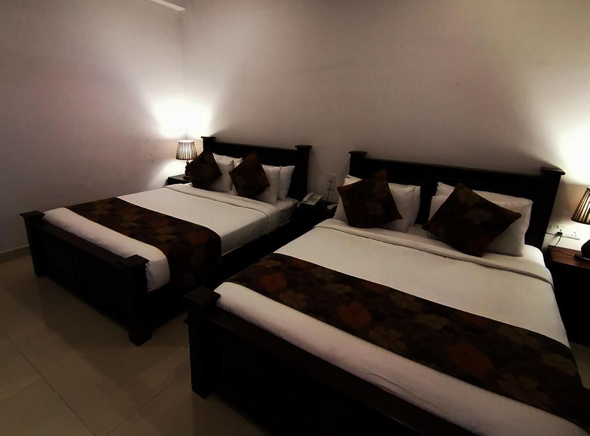 Hotel Bamiyan Kandy Exterior photo